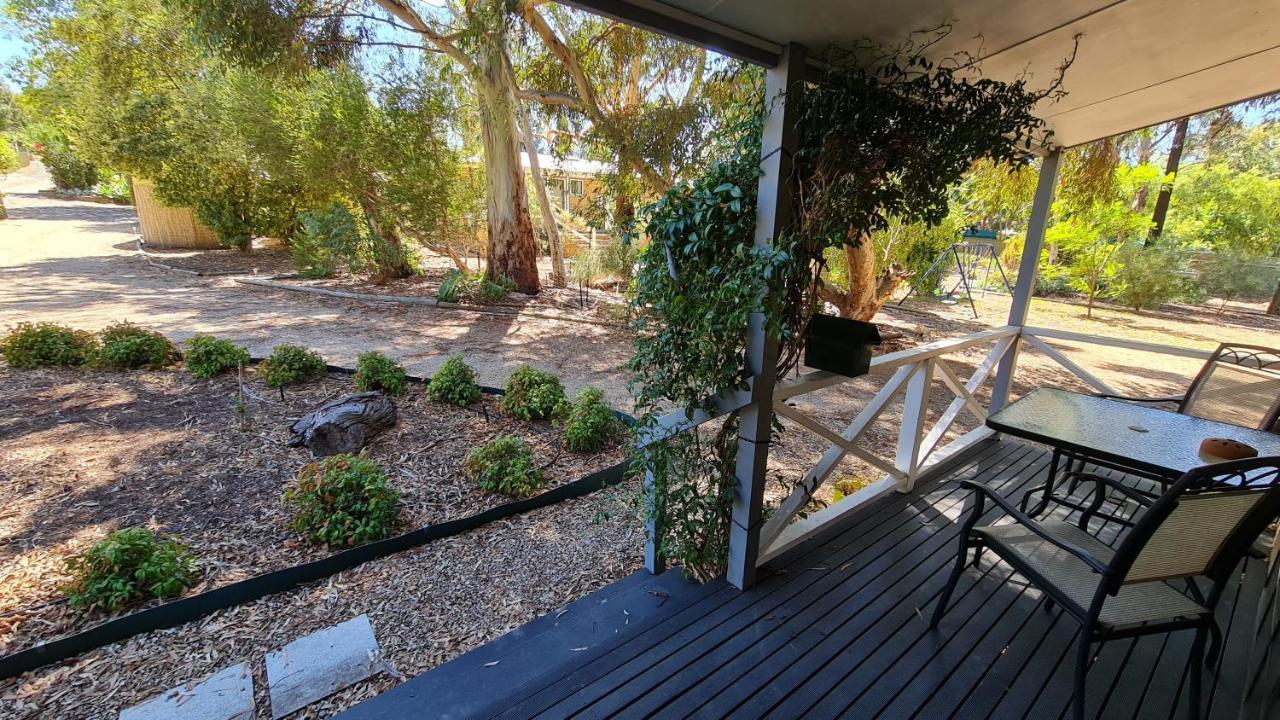 Barossa Country Cottages Lyndoch Eksteriør bilde